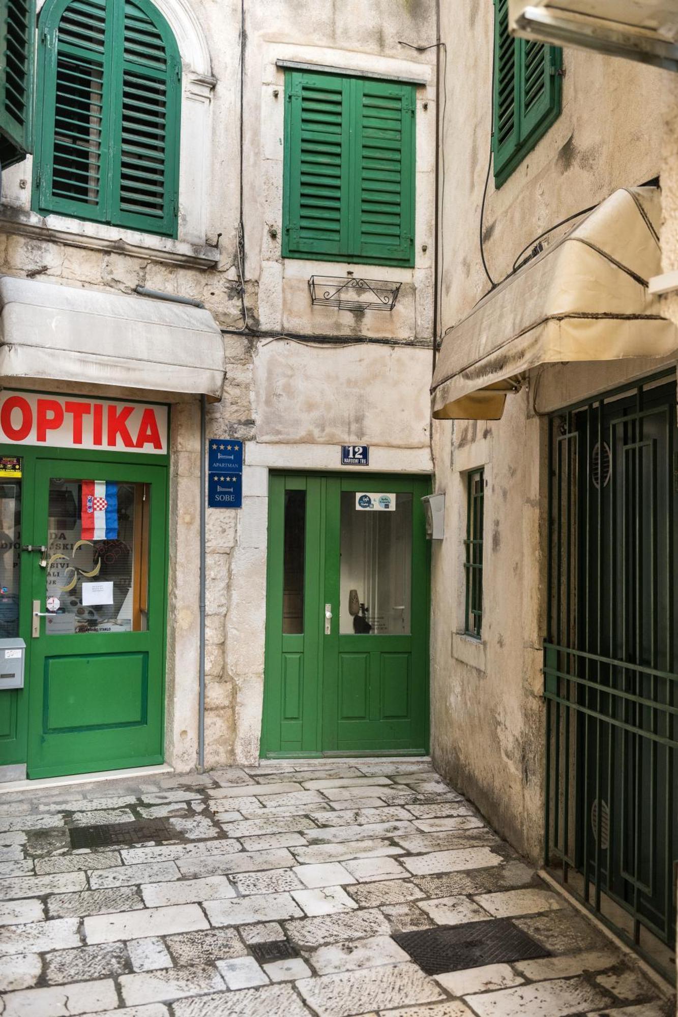 Split City Centre Room Exterior photo