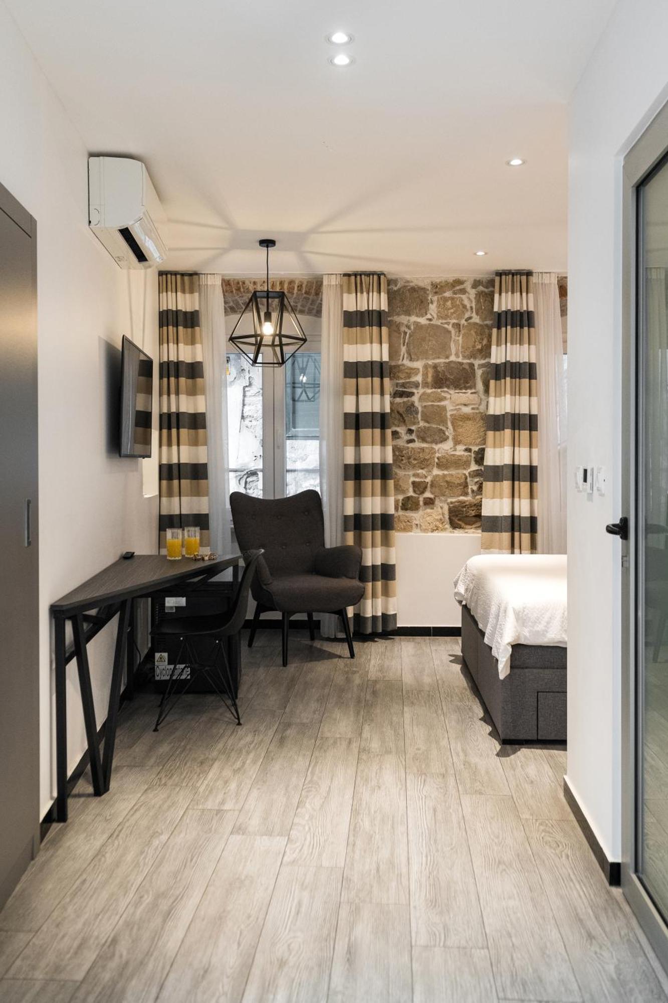 Split City Centre Room Exterior photo